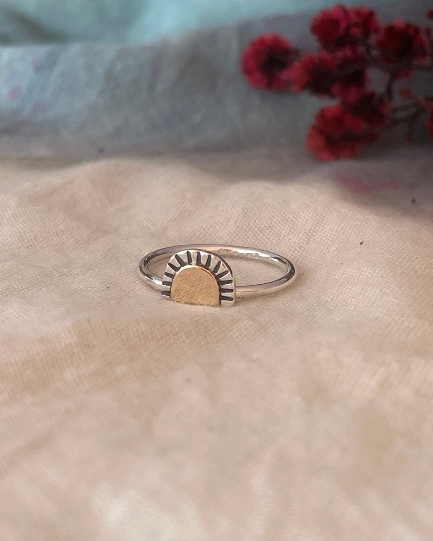 Rise ring