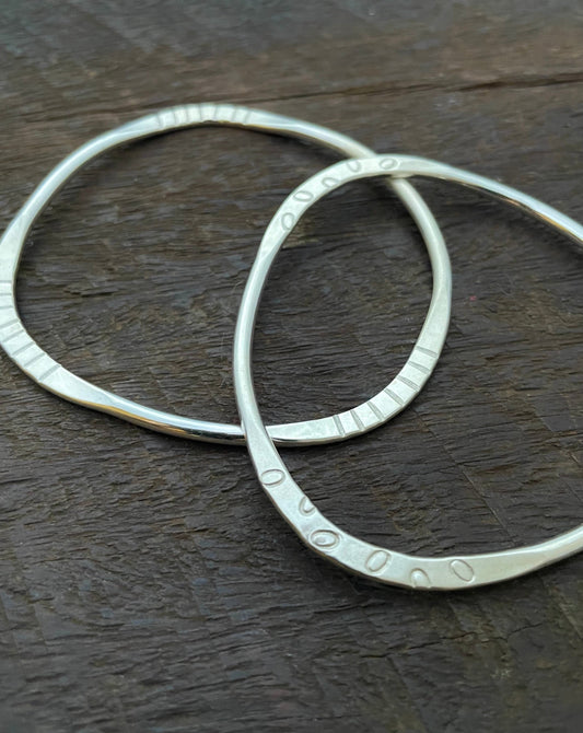 Free form design Bangle