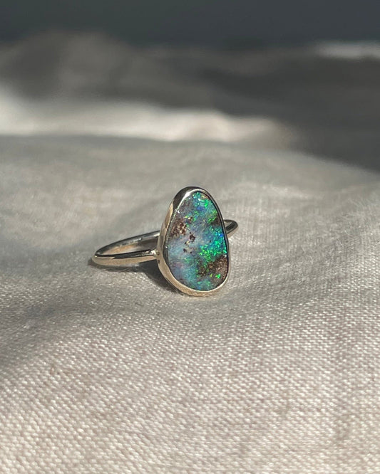 Bouler opal ring